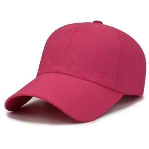 Gorra de béisbol con orificio cortado con láser de poliéster con logotipo de Parche de goma personalizado de tendencia superior Gorra de béisbol deportiva de alta calidad Gorras curvas de 5 paneles - Product Image 1