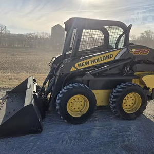 Cargadoras HHOLLANDD L218 NUEVAS de 2011 con Bomba Hidráulica y Caja de Cambios MOOG - Product Image 1