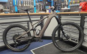 Meilleures ventes Nouveau 2025-2026 Vélo de montagne électrique Levo Alloy G4 Toutes tailles et couleurs de cadre Prêt à l'exportation dans le monde entier - Product Image 3