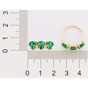 Bague de positivité en or jaune 18 carats pour femme 3 gros diamants verts taille émeraude et bijoux certifiés Moissanite IGI - Product Image 3