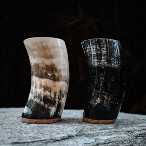 Verre en corne de buffle de bonne qualité, design classique, artisanat, pour lait et bière, verre simple en corne de vache et d'ox pour boire la bière - Product Image 3