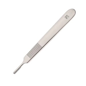 Manche de scalpel en acier inoxydable, conception inclinée, taille 250 mm, compatible avec les lames numéro trois pour un contrôle précis de la coupe chirurgicale - Product Image 3