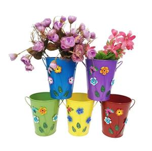 Ensemble de jardinières en métal et fer coloré au design moderne en forme de seau pour la maison, l'extérieur, le jardin, jardinière décorative - Product Image 5
