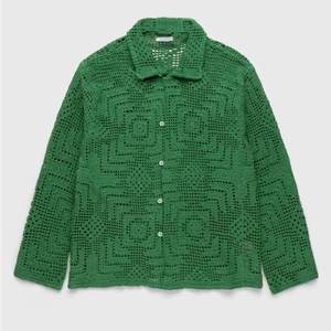 Sobrecamisa de alta calidad, Camiseta de punto con botones personalizados, camisa de punto de ganchillo de hilo para hombre, venta al por mayor para hombres - Product Image 3