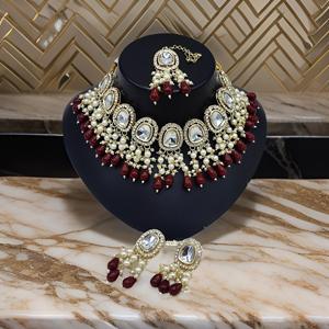 Conjunto de Collar y Aretes de Perlas Kundan Indias de Lujo, Joyería de Imitación de Oro para Novia India Tradicional - Product Image 2