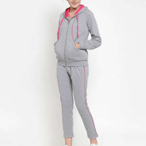 Ensemble 2 pièces pour femme, fabriqué en usine, vente chaude, respirant, personnalisé, court, hiver, uni, à capuche, polyester + élasthanne, manches longues, nouveauté - Product Image 1