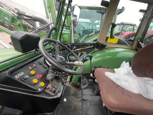 รถแทรกเตอร์มือสอง FENDT 275 S - Product Image 2
