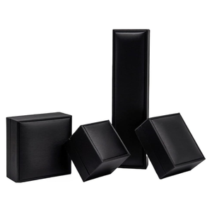 Ciondolo con Diamante Sintetico Certificato AGI da 2,00 CTW Taglio a Pera (F/Vs) in Oro Bianco 14K con Montatura a Tre Griffe e Cavo Regolabile - Product Image 1