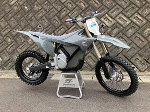 มอเตอร์ไซค์วิบากไฟฟ้า Stark Varg รุ่นใหม่ ดีไซน์ต้นฉบับ คุณภาพสูง ผลิตในอเมริกา รับประกัน 1 ปี พร้อมขับขี่ รับประกันคุณภาพสูง - Product Image 2