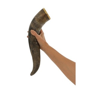 Auténtico cuerno vikingo para beber, jarra rústica, taza medieval de guerrero, copa hecha a mano, recipiente natural tallado para hidromiel nórdica - Product Image 4