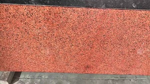 Losa de granito rojo de North Kharda muy demandada, piedra natural pulida para cocina moderna Interior/Exterior para uso en el suelo - Product Image 4