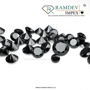 Edición Luxe 5,10-5,30mm Acabado brillante de diamantes originales de corte redondo natural tratado en negro para ajustes de joyería fina - Product Image 2