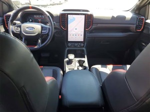 รถบรรทุก Ford Ranger Raptor ใช้2024อย่างประณีต