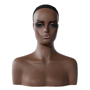 Mannequin de tête de perruque style européen-américain, teint noir, demi-corps en PVC, support de mannequin féminin réaliste pour coiffure - Product Image 5
