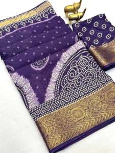 ผ้าส่าหรีไหมเนื้อนุ่มคุณภาพพรีเมียมสำหรับผู้หญิง ลายแจ็คการ์ด โดลา งานแฮนด์เมดทั้งหมด ลายบันดานี พร้อมดีไซน์แจ็คการ์ดหนักแน่น ผลิตในอินเดีย - Product Image 3