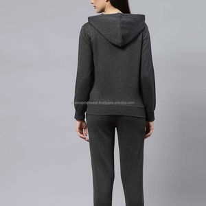 Conjunto Deportivo de Dos Piezas para Mujer |   Ropa Deportiva de Moda |   Ropa Deportiva Cómoda para Correr y Entrenar en el Gimnasio - Product Image 2