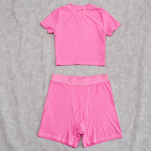 Conjunto de chándal corto de dos piezas con estampado de Poff y logotipo personalizado para mujer, Camiseta estampada de manga corta, 2 piezas - Product Image 2