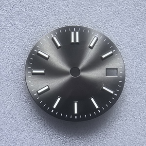 OEM ODM Premium Swiss BGW9 luminoso Sunray rifinito orologio accessori parti NH35 movimento cassa quadrante orologio personalizzato - Product Image 5