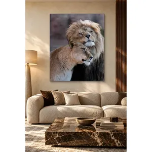 Impression sur toile colorée de lion et lionesse Fida se léchant le museau - Product Image 3