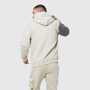 Ensemble de jogging respirant automne hiver pour hommes pantalon de survêtement à capuche grande taille avec logo personnalisé avec techniques imprimées au design tendance - Product Image 4