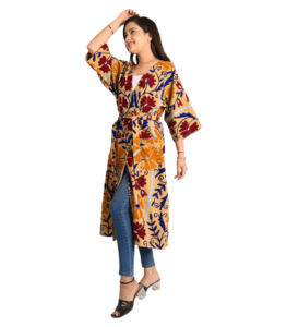 Nouvelle arrivée veste longue en coton matelassé manteau respirant vêtements d'hiver bouton de broderie fait à la main vestes longues tissées les plus tendances - Product Image 4