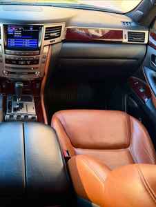 Lexus LX 570 2014 Usado, Equipamiento Completo - Product Image 4