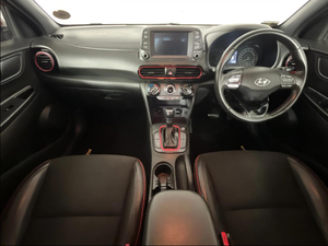 Voiture d'occasion de qualité et abordable, Hyundai Kona 2.0 Executive Auto 2020, conduite à droite - Product Image 2