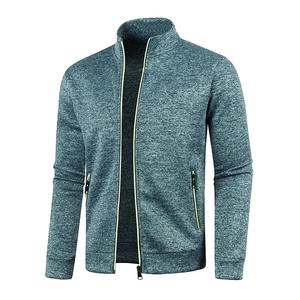 Chaqueta vaquera azul para hombre para primavera y otoño. Diseño multibolsillo. Talla normal con un estilo informal de calle elegante. - Product Image 1