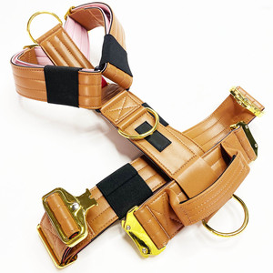 Arnês De Couro De Cão Tático Personalizado Novo Leve Pet Arnês Com Fivela De Metal Dourado De Luxo Para Cães De Treinamento - Product Image 5
