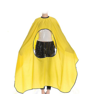 Cape de Coiffure Personnalisable pour Salon de Barbier – Logo sur Mesure, Écologique, Résistante à l'Eau, en Nylon et Polyester - Product Image 2