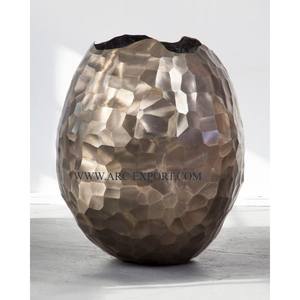 Vases à fleurs en acier inoxydable poli miroir martelé brillant Ensemble de 2 tailles différentes Vases à fleurs uniques faits à la main nouveau look - Product Image 4