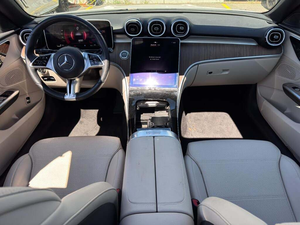 Mercedes-Benz Clase C C 300 4MATIC 2024 Usado, Llantas de Aleación, Asientos de Cuero, Sistema de Navegación, Asientos con Calefacción, Techo Panorámico, Volante a la Izquierda - Product Image 3