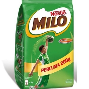 Pour Nestle pour Milo 180ml Lot pratique de 12 lait aromatisé au chocolat infusé d'énergie prêt à boire pour enfants et bébés - Product Image 3