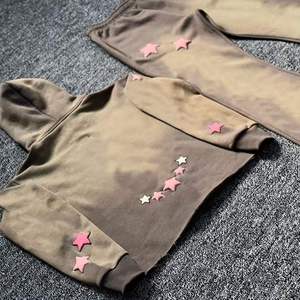 Conjunto de Sudadera con Capucha y Pantalones Deportivos de Algodón 100% para Hombre, Estilo Urbano, 300 g/m², Invierno, Color Sólido, Lavado Ácido Vintage, con Logotipo Personalizado - Product Image 5