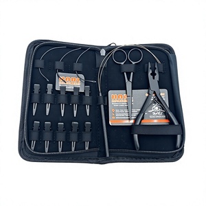 Kit de pinces à cheveux professionnelles multifonctionnelles en micro/nano noir mat avec logo personnalisé, pour l'ajustement et le retrait, en acier inoxydable - Product Image 2