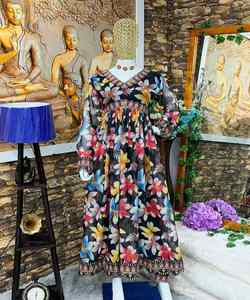 Fashion Fusion: estilo pakistaní Salwar Kameez: fusión de estilos tradicionales y modernos, creando una moda elegante y elegante - Product Image 6