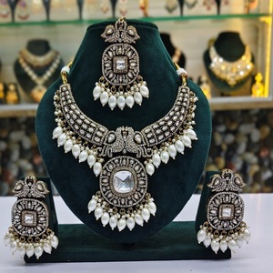 Hermoso conjunto de collar con diseño de pavo real con pendientes y Tikka para boda, fiesta de compromiso, regalo de moda para mujer - Product Image 1