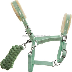 Acolchado de piel de visón duradero de alta calidad, cincha de nailon de diseñador, cabestro de caballo de nailon en tamaños de mazorca completos con cuerdas de plomo a juego - Product Image 5