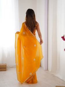 NUEVO SAREE ATRACTIVO DE COLOR AMARILLO, IDEAL PARA FIESTAS Y EVENTOS, CON BLUSA SIN COSTURAR - Product Image 2