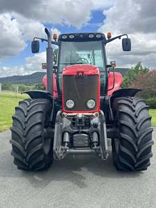 Tractor Agrícola Usado Massey Ferguson 6490 DF 4x4 de 180HP del 2015 con Bomba y Rodamientos - Product Image 4