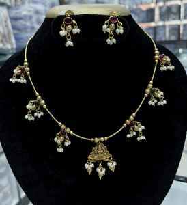 ชุดสร้อยคอโซ่สีทองมีสไตล์ดีไซน์สวยสร้อยคอพร้อมต่างหูสำหรับผู้หญิงสำหรับงานแต่งงาน - Product Image 4