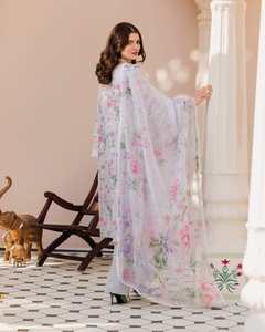 ผ้า lehnga choli สำหรับเจ้าสาวงานปักหลากสีสำหรับงานแต่งงานงานปาร์ตี้ออกแบบ0190สำหรับผู้หญิงขายส่ง - Product Image 2