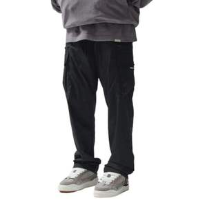 Ropa de calle de algodón 100%, pantalón utilitario, tela duradera negra, puños ajustables en el tobillo, bolsillos con cremallera ocultos, ajuste moderno, comodidad diaria - Product Image 3