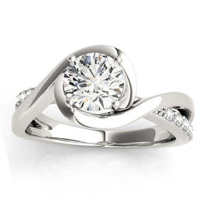 แหวนหมั้นเพชรทรงโซลิแตร์ทองคำขาว 18K 0.13 กะรัต - Product Image 1