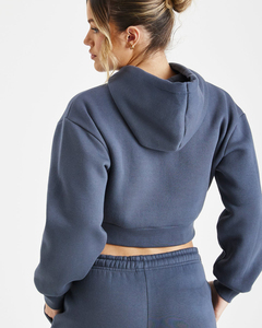 Veste courte pour femmes Survêtement à capuche Prix de gros avec bas d'épaule Jogging haut et bas - Product Image 4