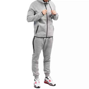 Chándal de entrenamiento para hombre de alta calidad, chándal atlético con capucha, pantalones activos para deportes y ejercicio - Product Image 4
