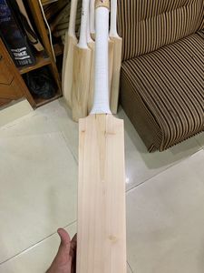 ค้างคาวคริกเก็ตทำจากไม้วิลโลว์ภาษาอังกฤษทนทานไม้ตีคริกเก็ตแบบเรียบเกรด2 - Product Image 2