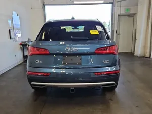 Audi Q5 2018 T Tech 2.0 d'occasion - Product Image 5