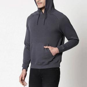 Más vendidos hombres pulóver sudaderas con capucha logotipo personalizado diferentes colores diseño sólido cálido invierno Streetwear al aire libre sudaderas con capucha de manga larga - Product Image 2