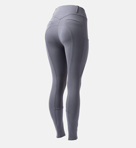 Culottes d'équitation de haute qualité pour femmes, fabriquées en tissu extensible doux, ajustement confortable et panneau antidérapant durable pour de longues heures de cavalier - Product Image 6